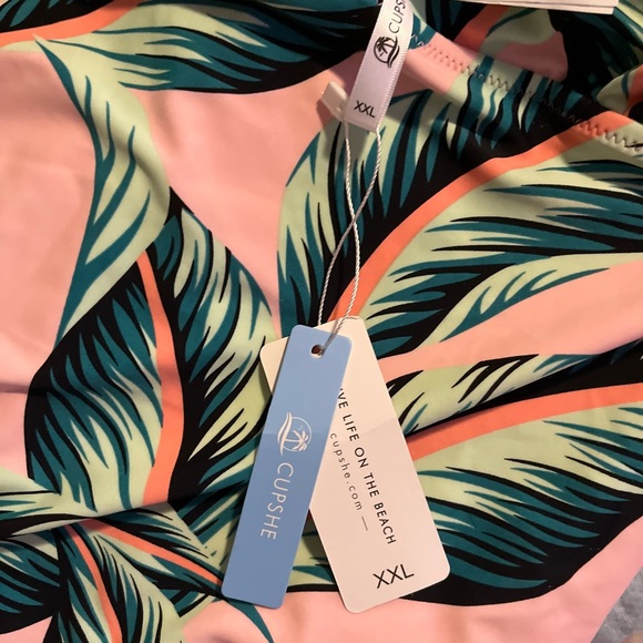 Halter Swimsuit 1 pc - Picture 2 of 3